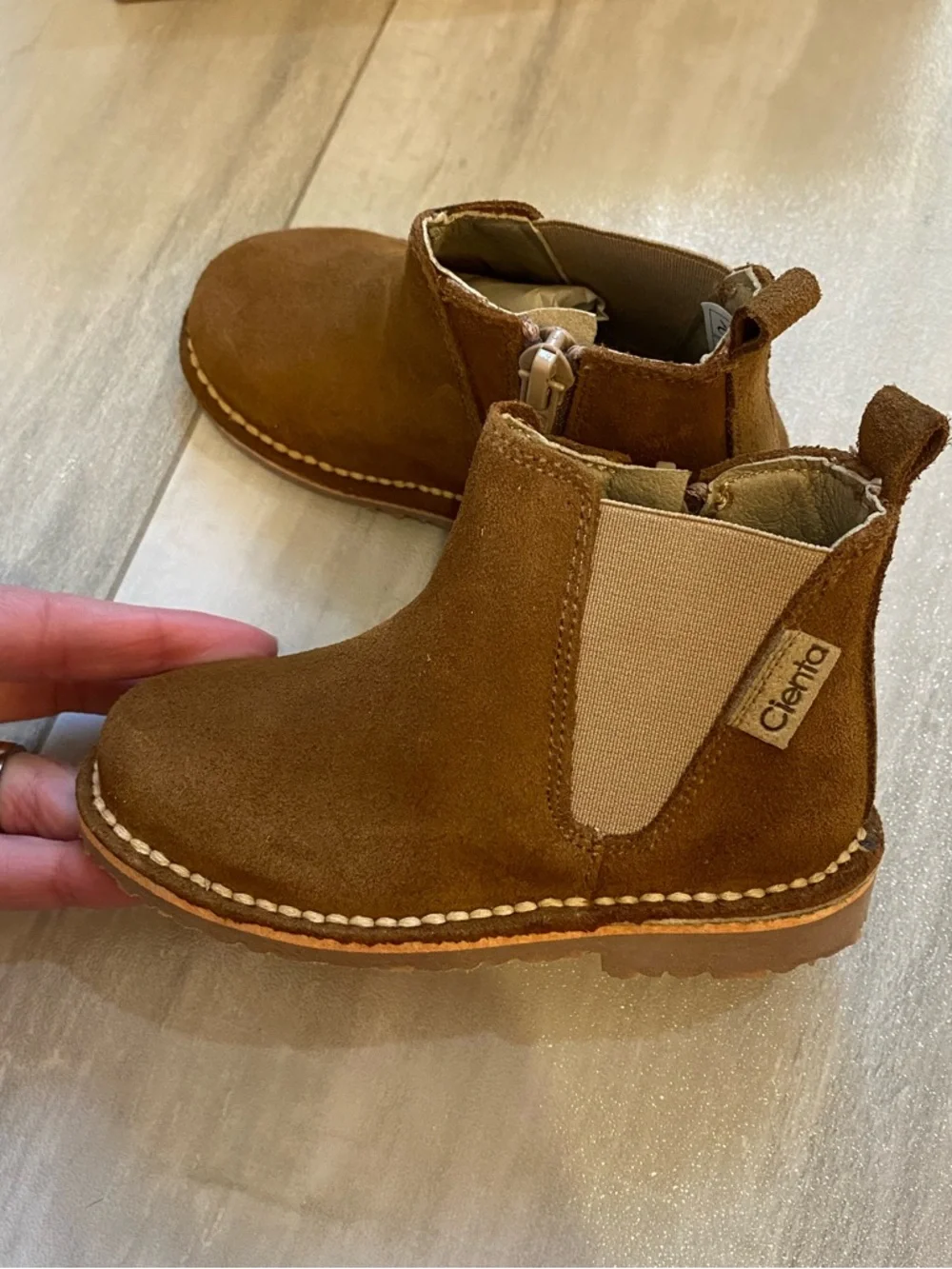 NWT Cienta Classic Tan Brown Suede Leather Zip-Up Round Toe Boot toddler 6